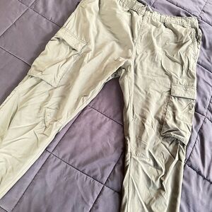 H&M Men's Olive Cargo Pants